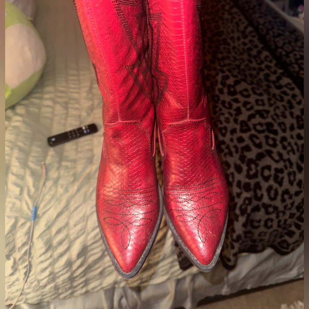 Chinese Laundry Josea Red Western Boot - Picture 2 of 4